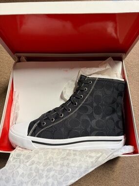 🔥NIB Ladies COACH Bianca Large Logo high top sneakers in black size 10